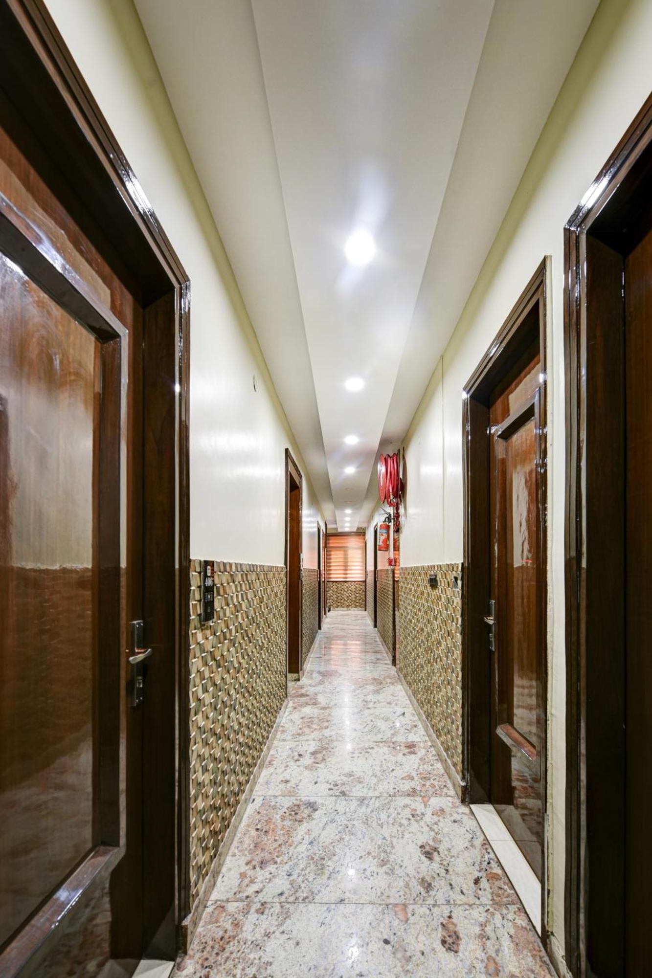 New Frontier - 2 Mins From Old Delhi Railway Station & Chandni Chowk Exteriér fotografie